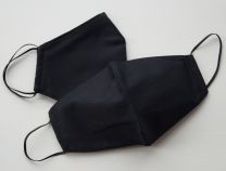 Premium Mund-Nasen Schutzmaske, 3-lagig aus 100% Baumwolle in schwarz, für längeren Einsatz. Waschbar und wiederverwendbar. Angenehmer Tragekomfort, mit Gummizug ohne Falte